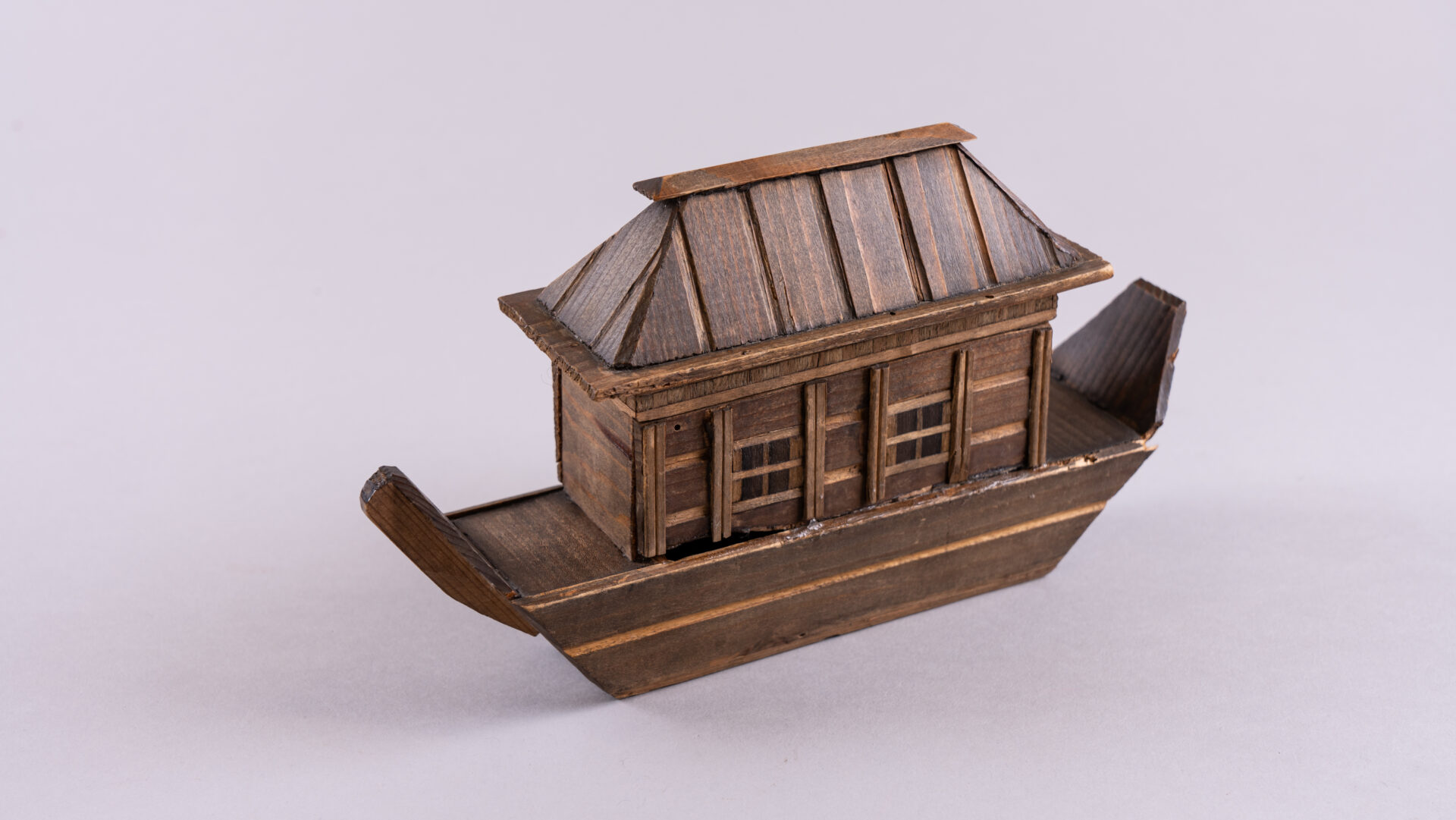 An antique toy Noah's Ark